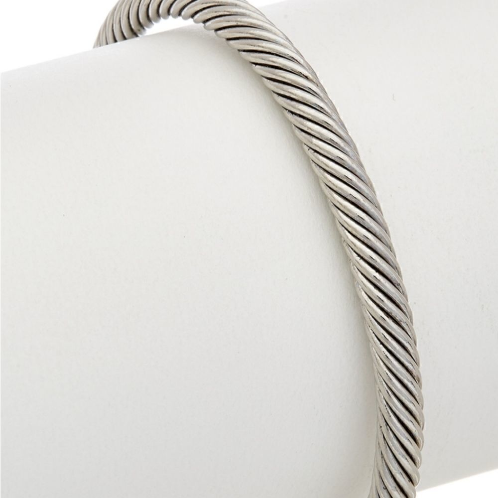 JUVELL 18K Plated CZ Twisted Cable Bangle - Picture 4 of 5